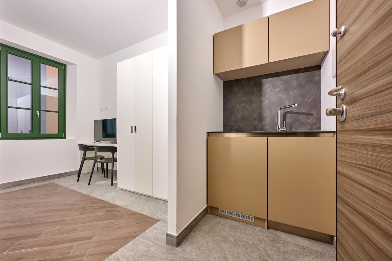 Ca Del Lasco - Modern Apartments In Classic Villa Bellano Exterior foto