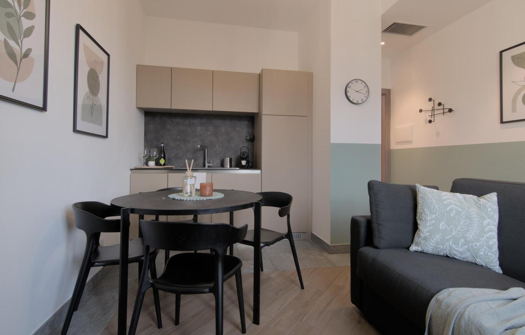 Ca Del Lasco - Modern Apartments In Classic Villa Bellano Exterior foto