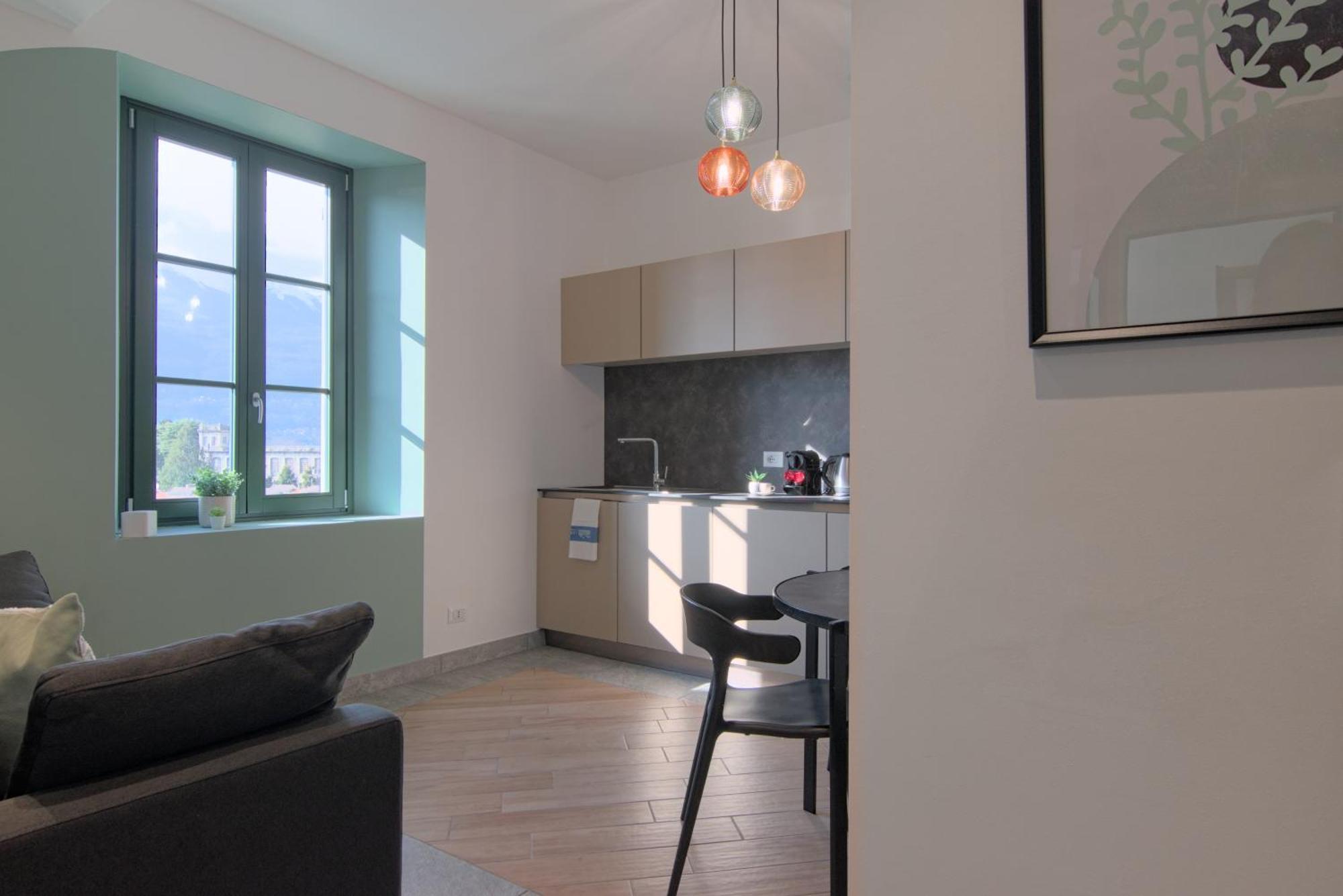Ca Del Lasco - Modern Apartments In Classic Villa Bellano Exterior foto